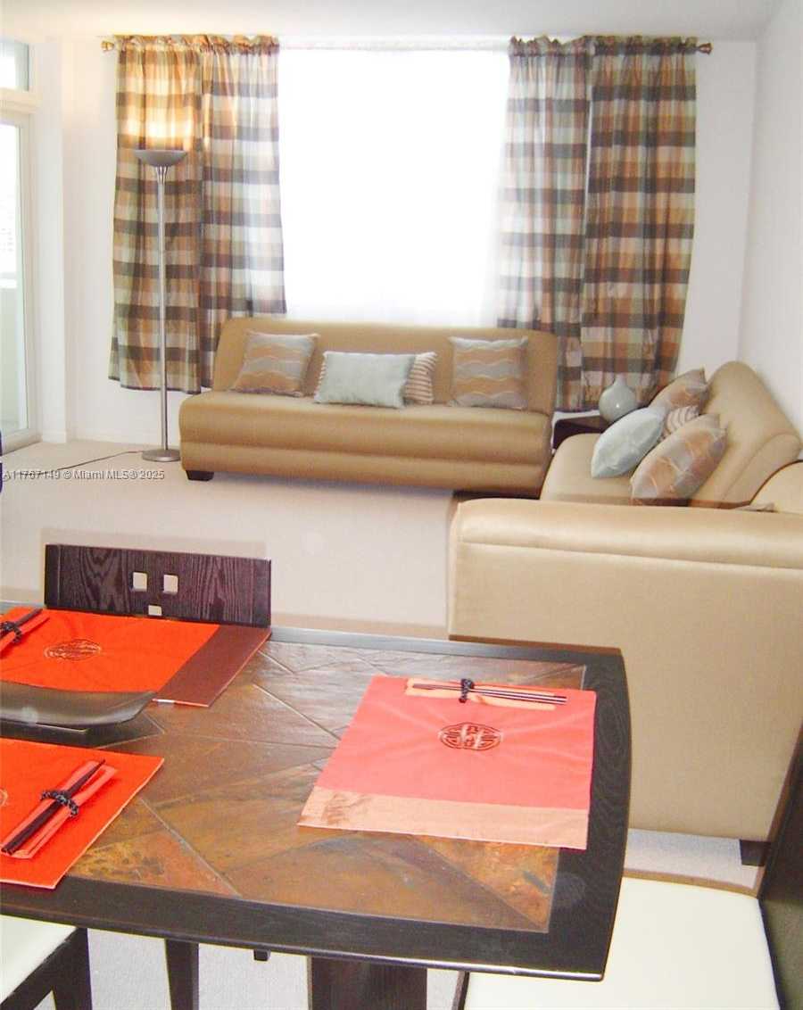 Small Image of 3001 #1427, Hollywood Number 10