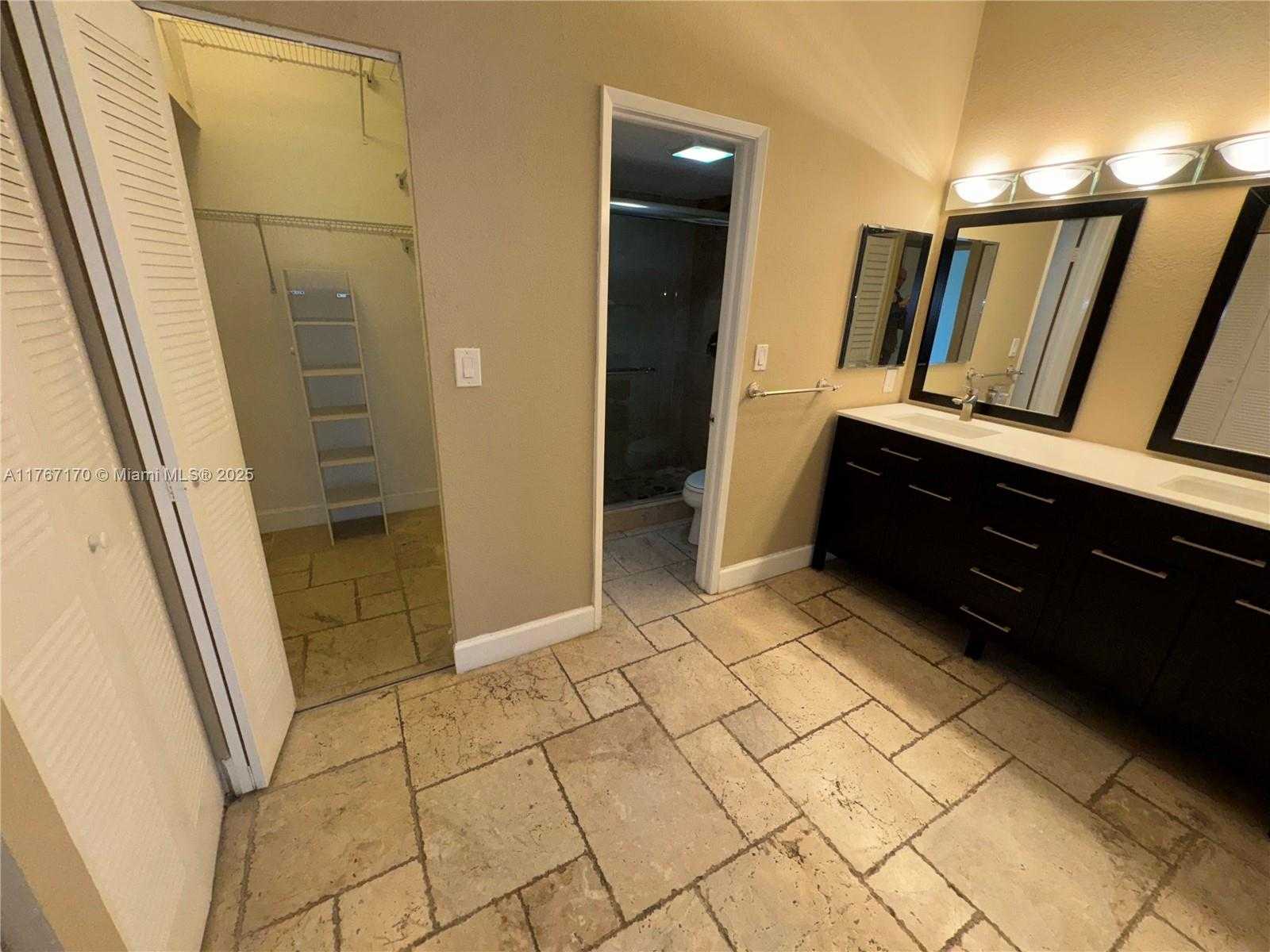Small Image of 20505 EAST COUNTRY CLUB DR #135, Aventura Number 7