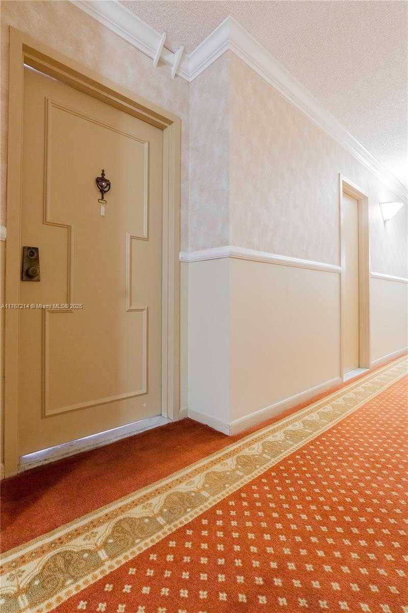 Small Image of 3800 SOUTH OCEAN DR #1404, Hollywood Number 10