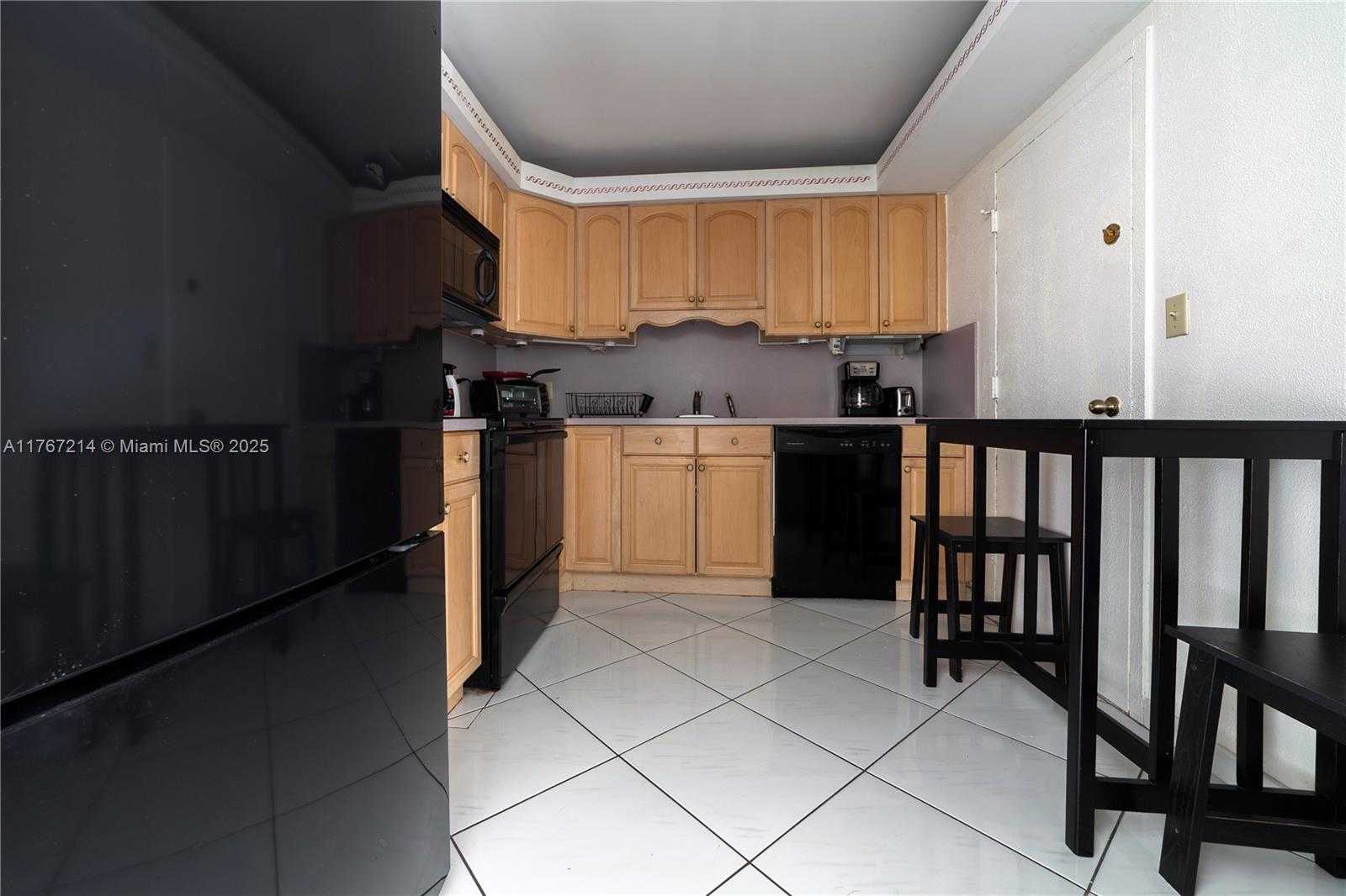 Small Image of 3800 SOUTH OCEAN DR #1404, Hollywood Number 16