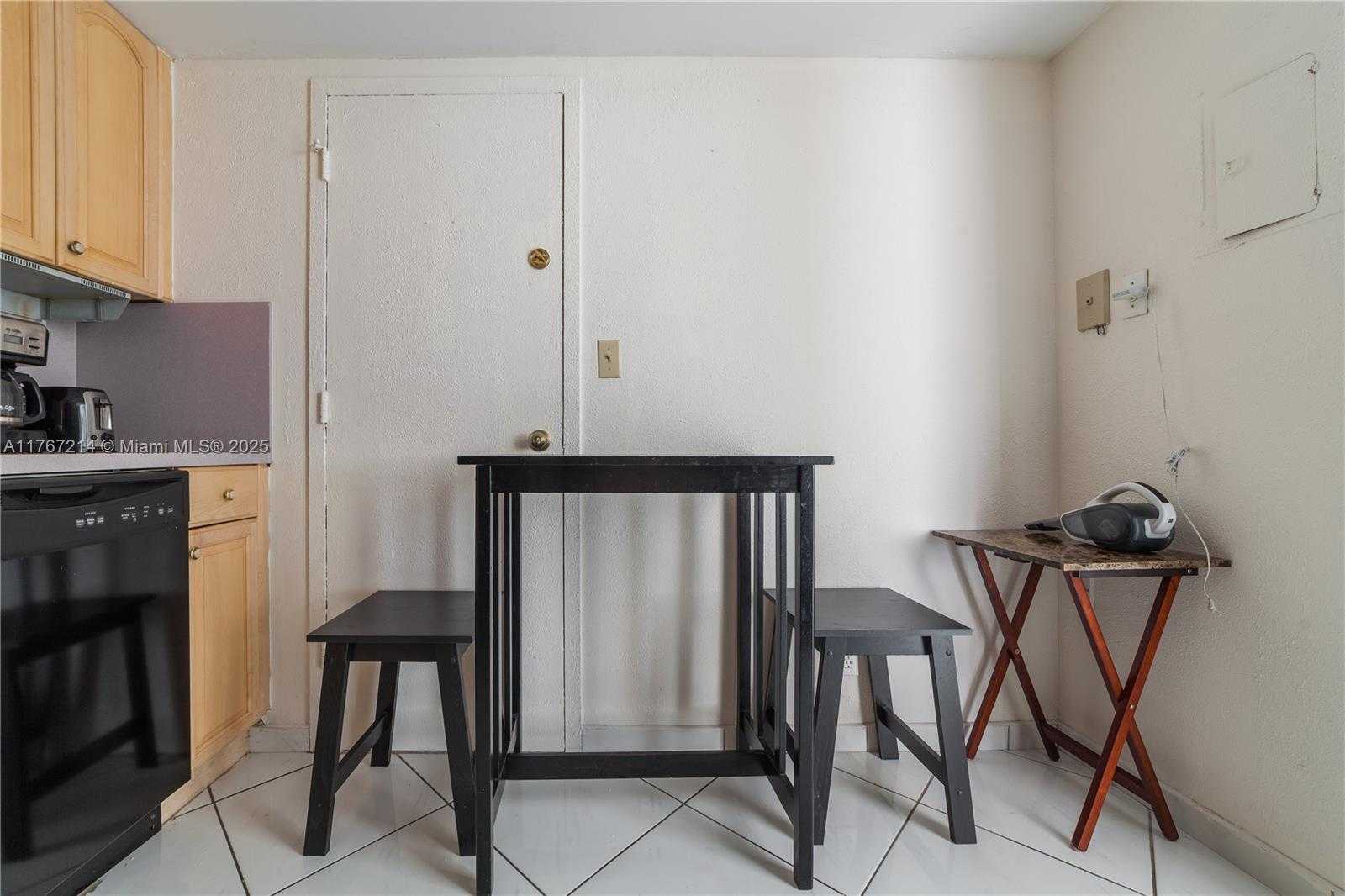 Small Image of 3800 SOUTH OCEAN DR #1404, Hollywood Number 19