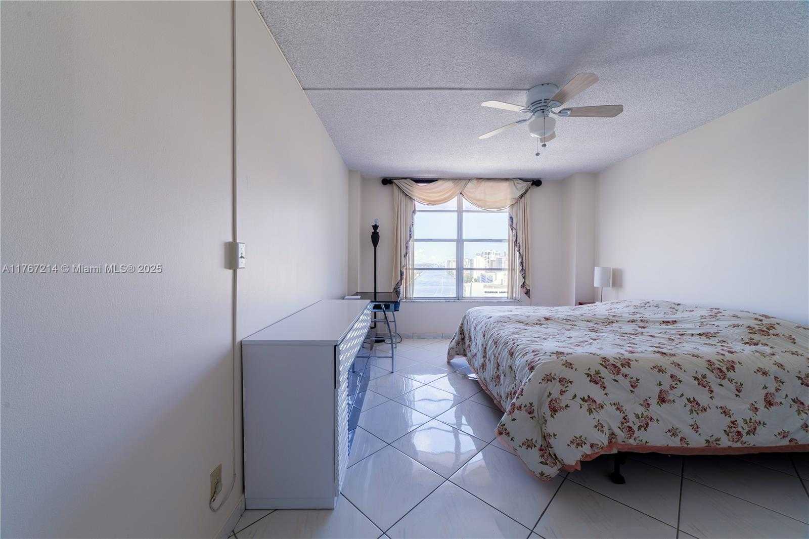 Small Image of 3800 SOUTH OCEAN DR #1404, Hollywood Number 20