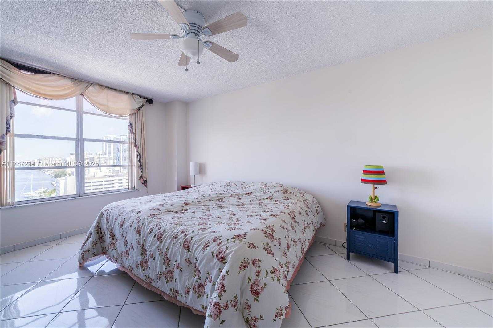 Small Image of 3800 SOUTH OCEAN DR #1404, Hollywood Number 21