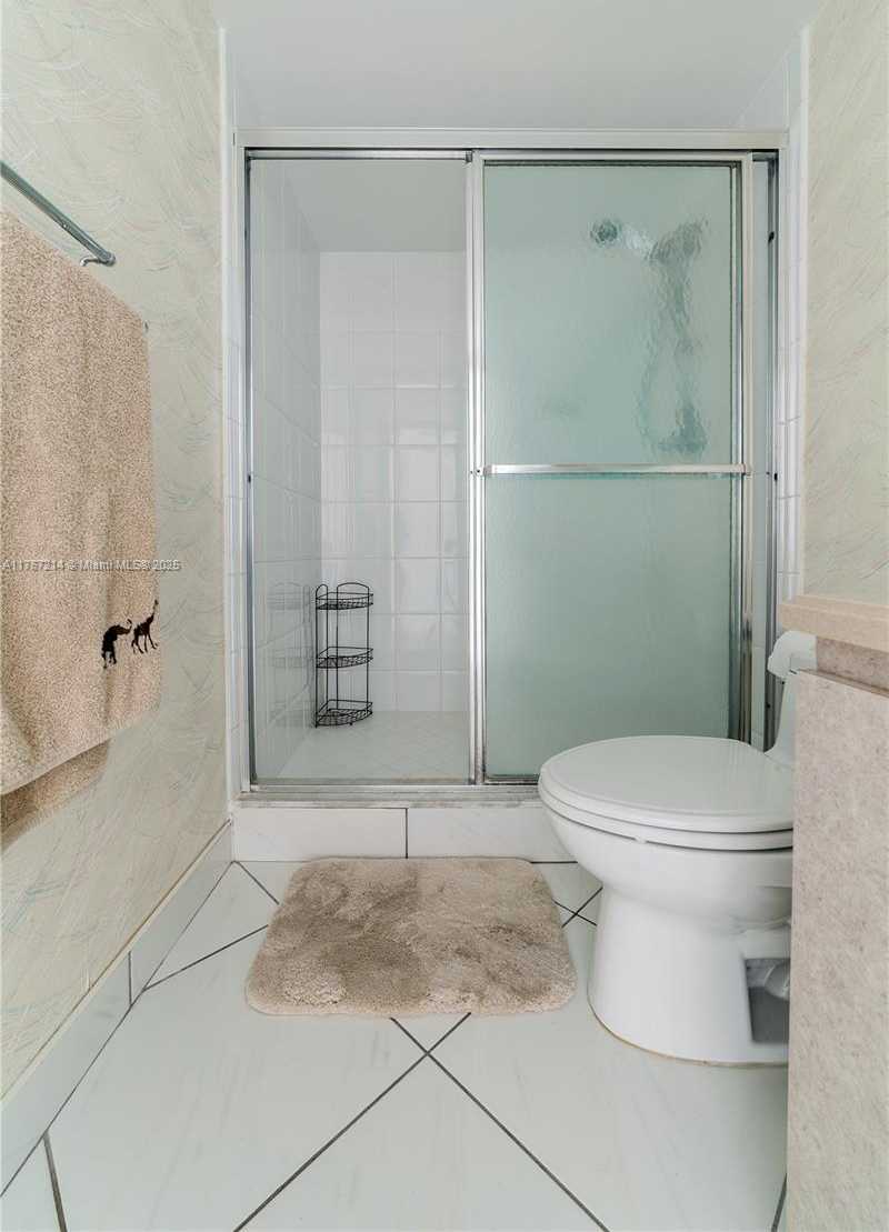Small Image of 3800 SOUTH OCEAN DR #1404, Hollywood Number 26
