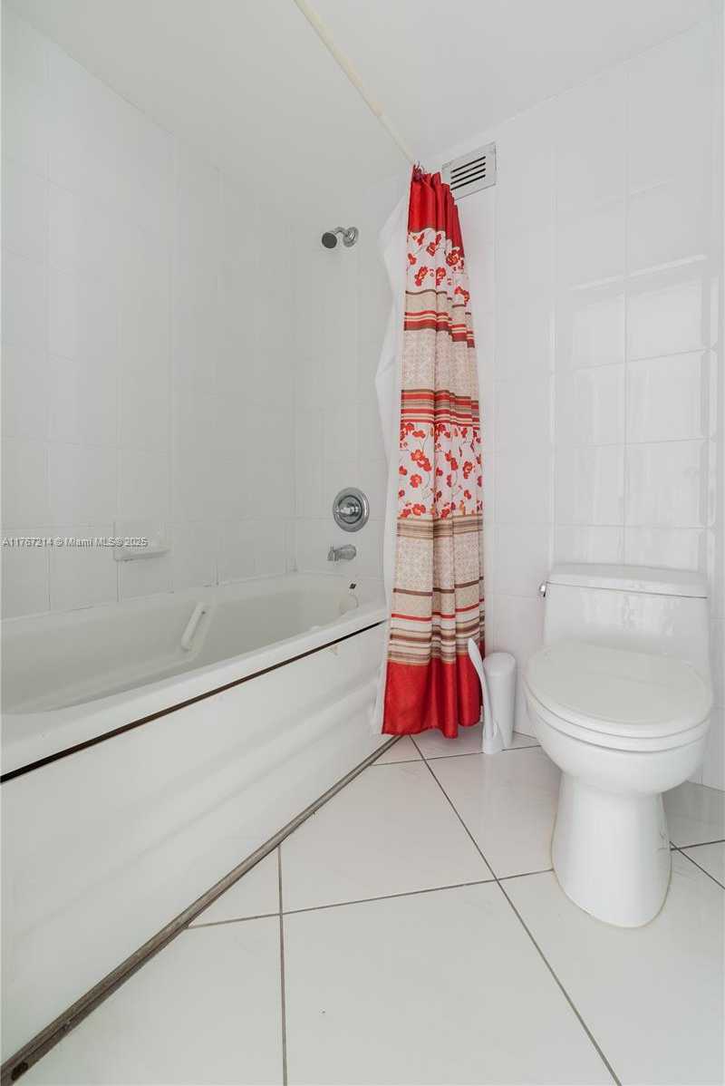 Small Image of 3800 SOUTH OCEAN DR #1404, Hollywood Number 35