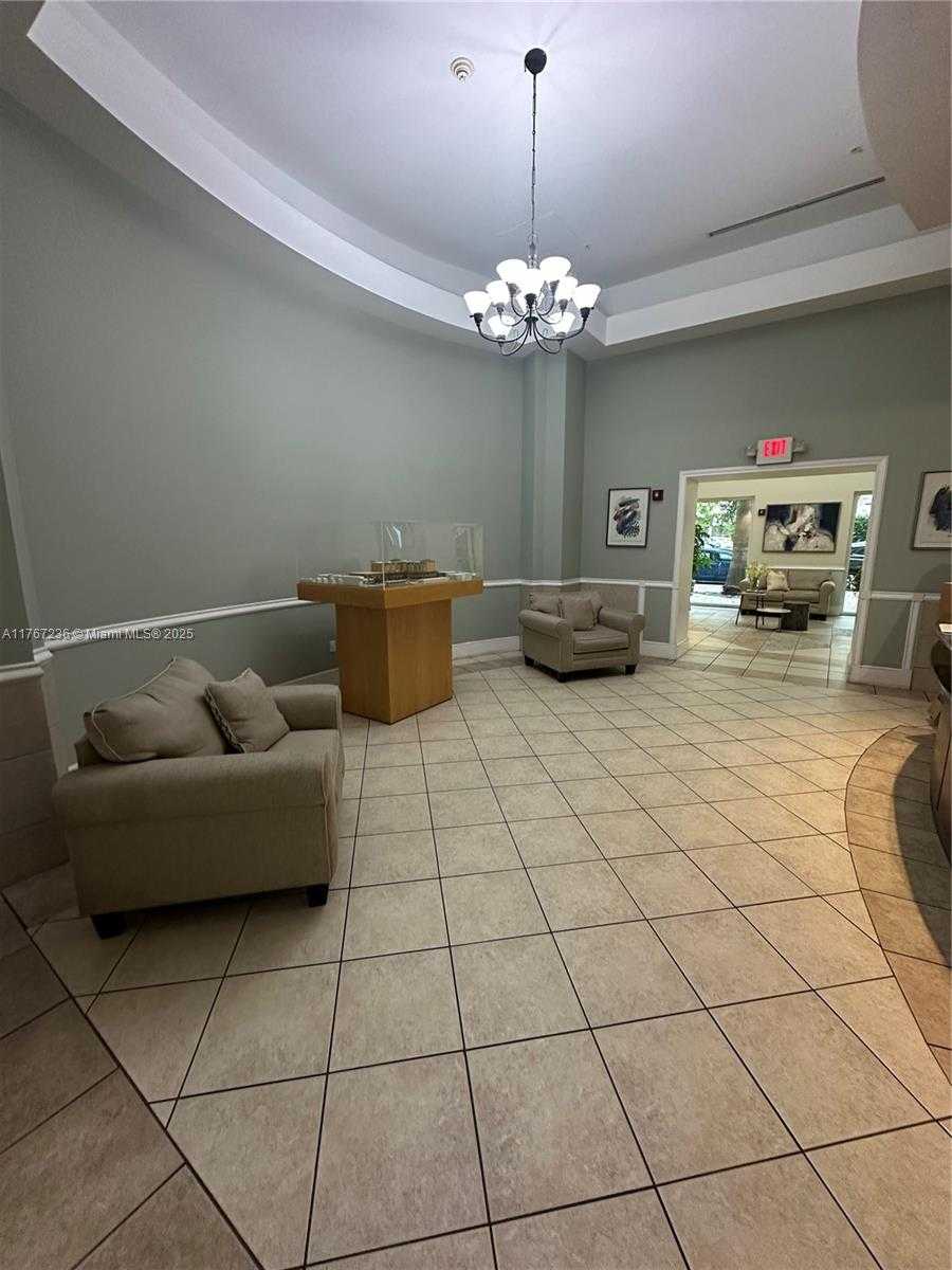 Small Image of 50 MENORES AVE #801, Coral Gables Number 9