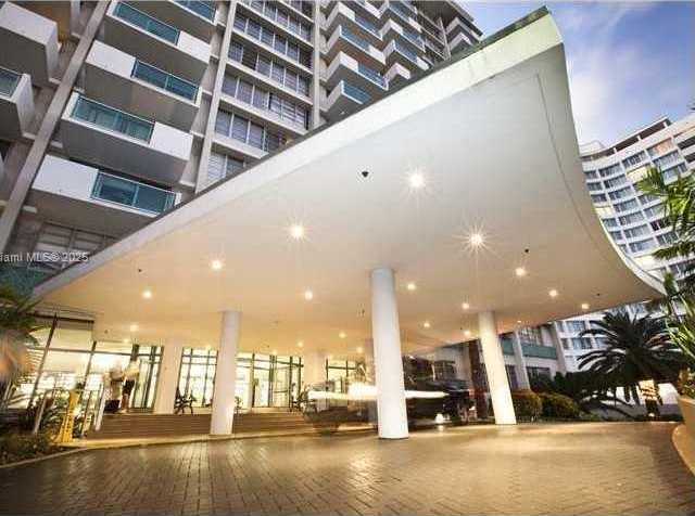 Small Image of 1000 WEST AVE #1431, Miami Beach Number 12