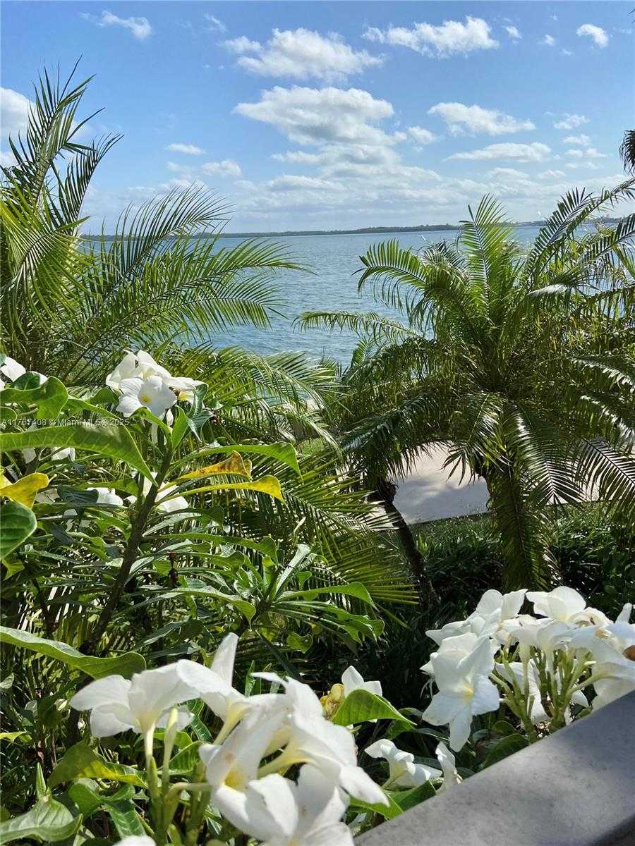 Small Image of 520 BRICKELL KEY DR #A817, Miami Number 25
