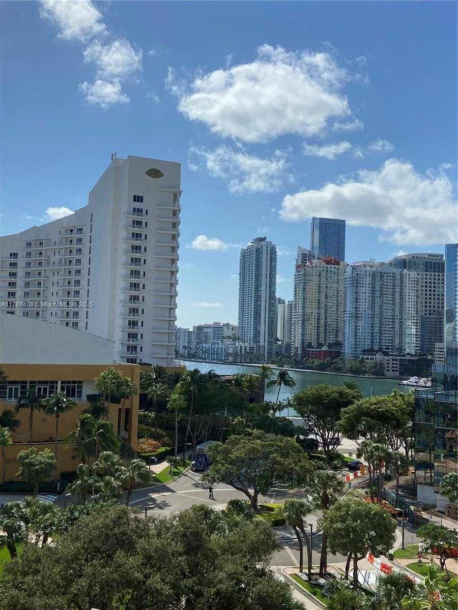 Small Image of 520 BRICKELL KEY DR #A817, Miami Number 6