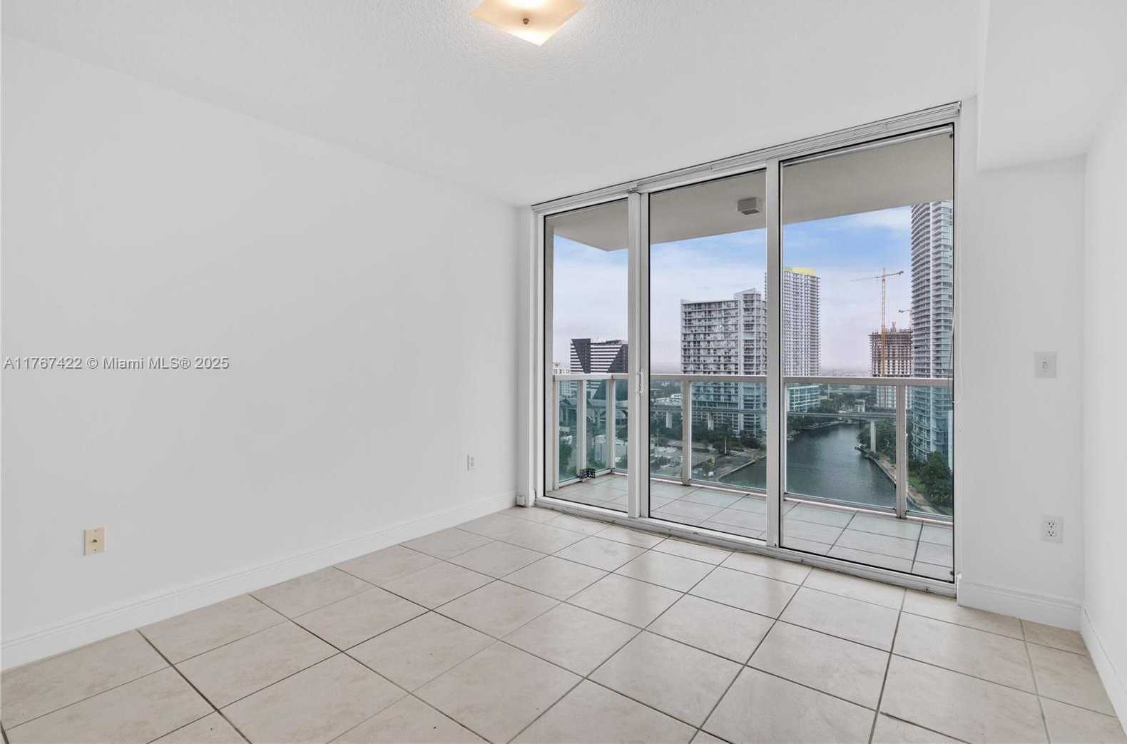 Small Image of 31 SOUTH EAST 5TH ST #2111, Miami Number 18