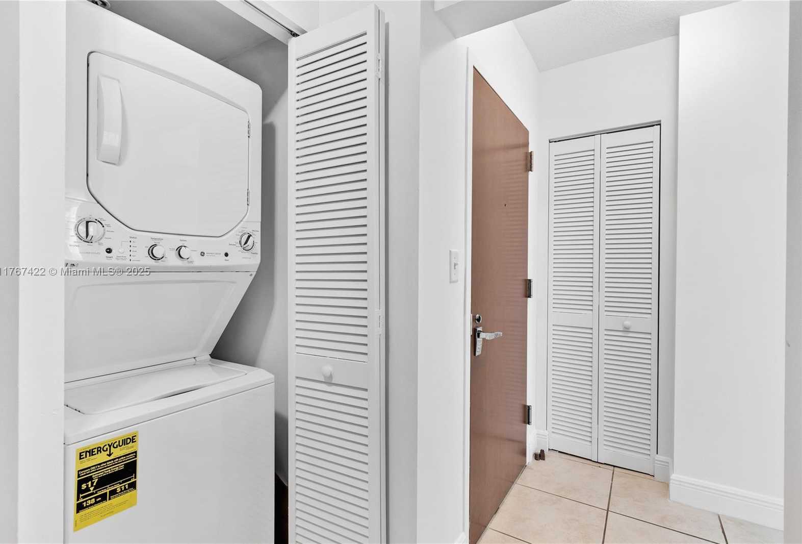 Small Image of 31 SOUTH EAST 5TH ST #2111, Miami Number 27