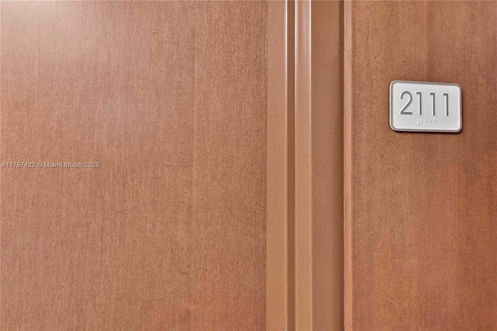 Small Image of 31 SOUTH EAST 5TH ST #2111, Miami Number 8