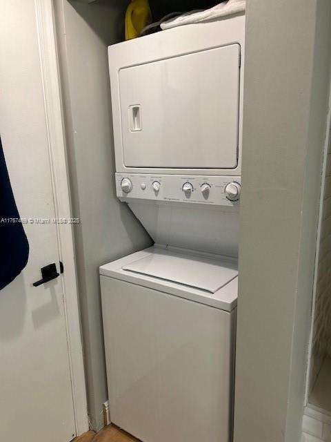Imagen de Pequeño Objeto