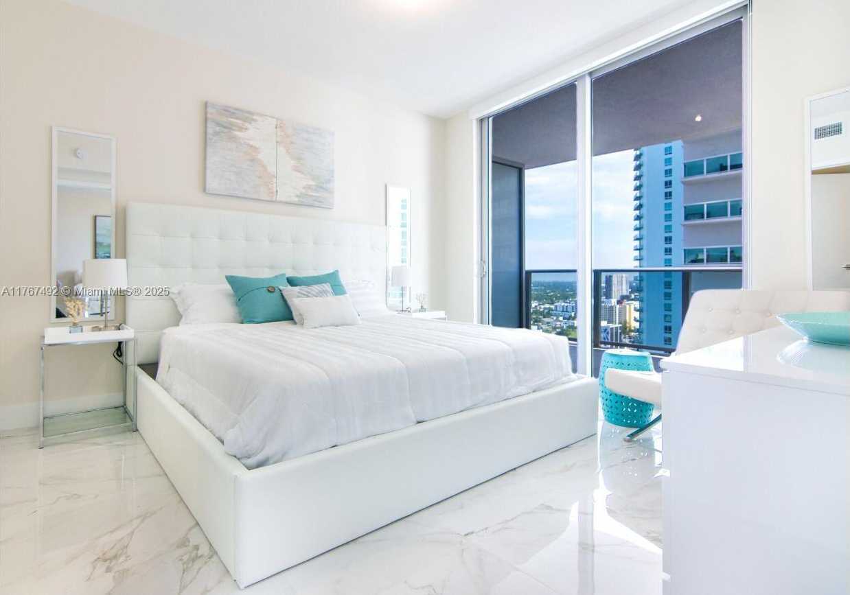 Small Image of 488 NORTH EAST 18TH ST #2705, Miami Number 15