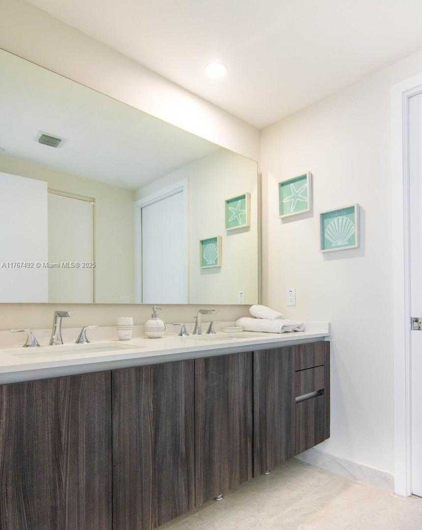 Small Image of 488 NORTH EAST 18TH ST #2705, Miami Number 16