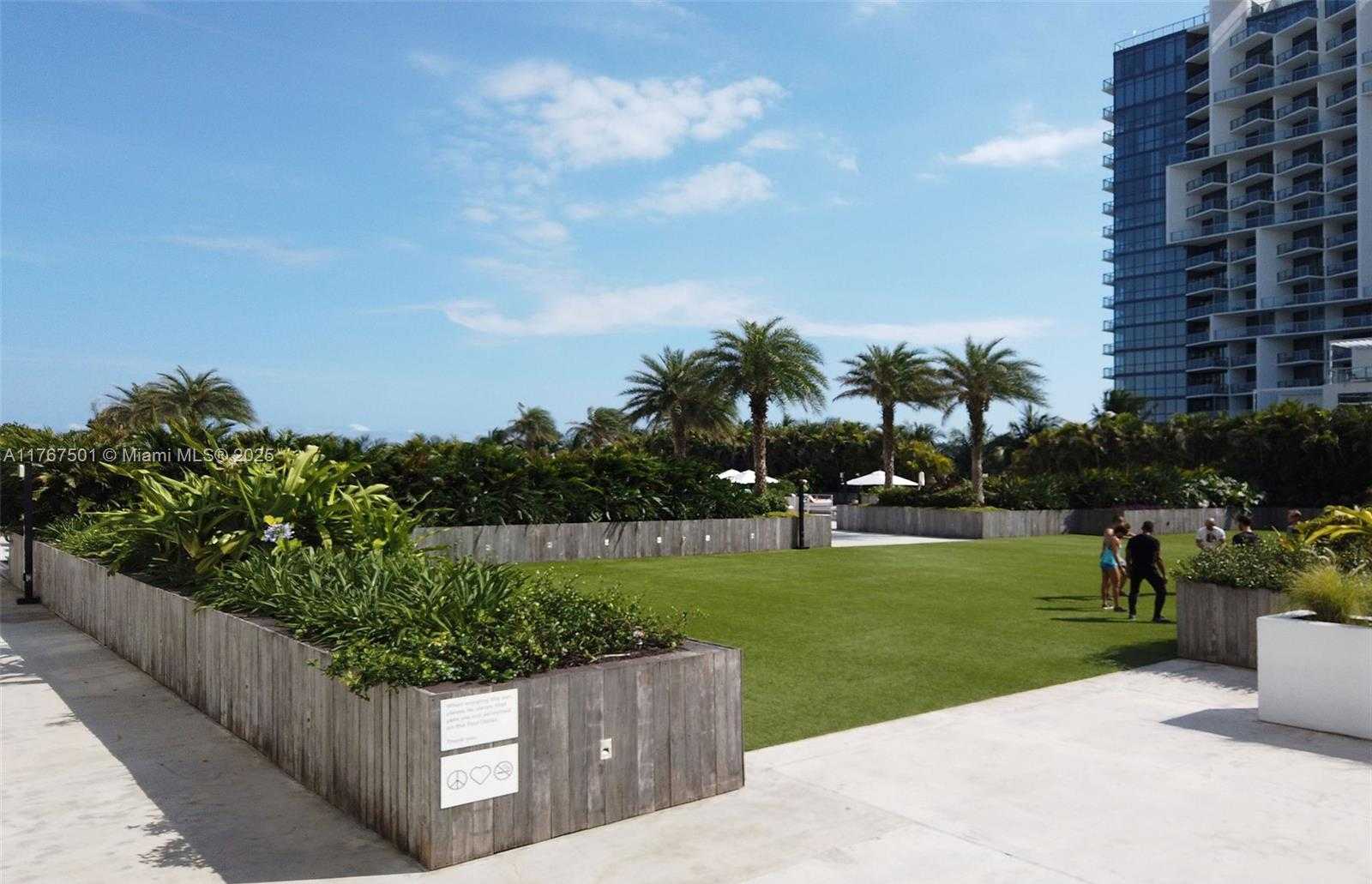 Small Image of 2301 COLLINS AVE #432, Miami Beach Number 30