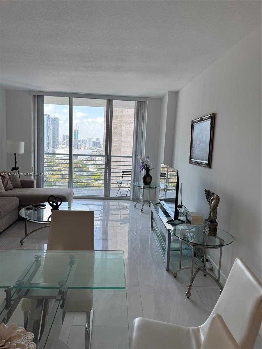 Small Image of 335 SOUTH BISCAYNE BLVD #2900, Miami Number 14