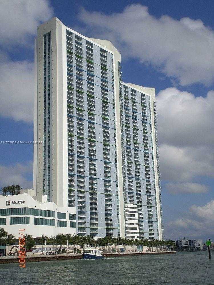 Small Image of 335 SOUTH BISCAYNE BLVD #2900, Miami Number 2