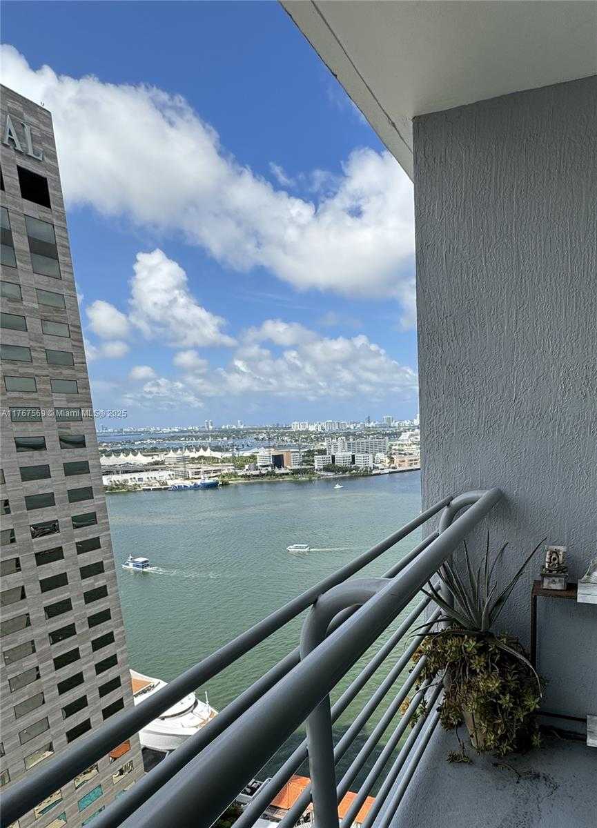 Small Image of 335 SOUTH BISCAYNE BLVD #2900, Miami Number 36