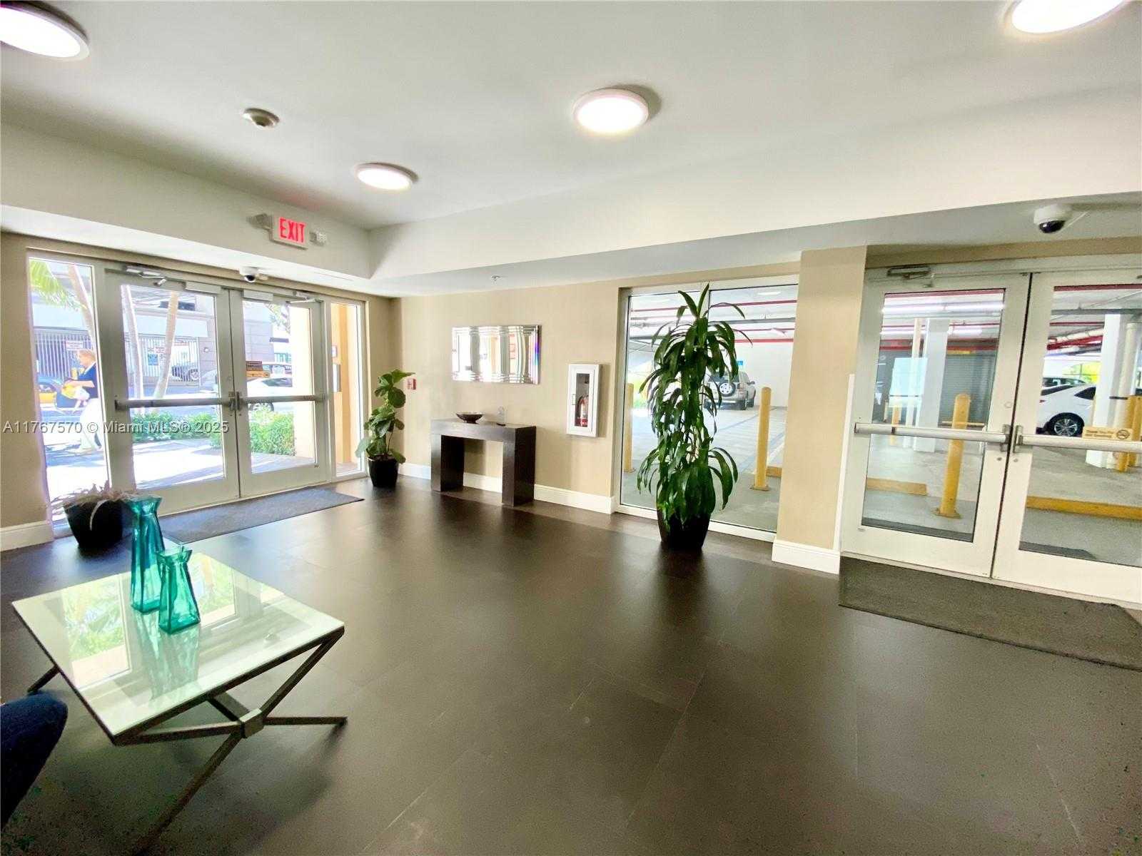 Small Image of 2650 SOUTH WEST 37TH AVE #606, Miami Number 3