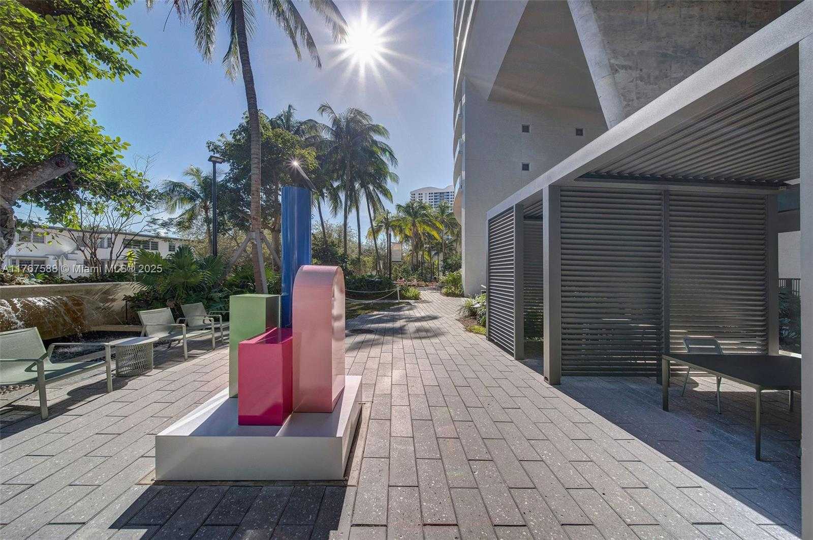 Small Image of 1500 BAY RD #N-1422, Miami Beach Number 53