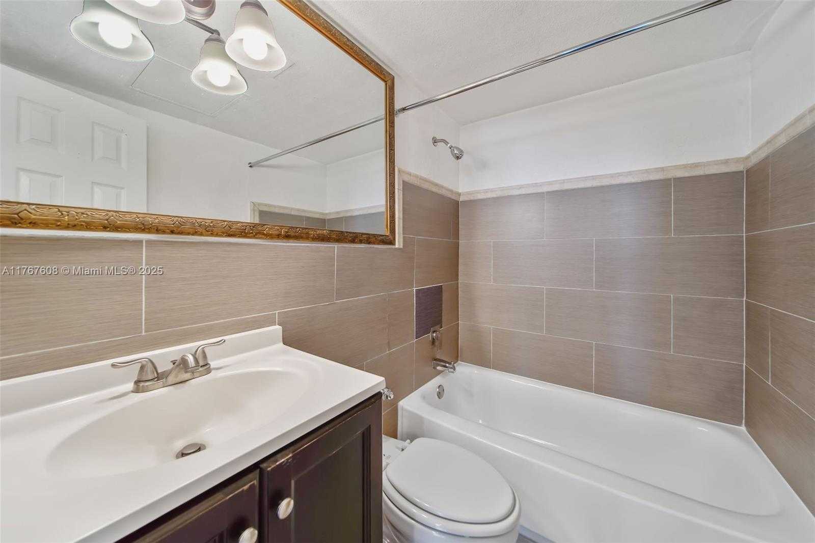 Small Image of 1500 BAY RD #S-0306, Miami Beach Number 28