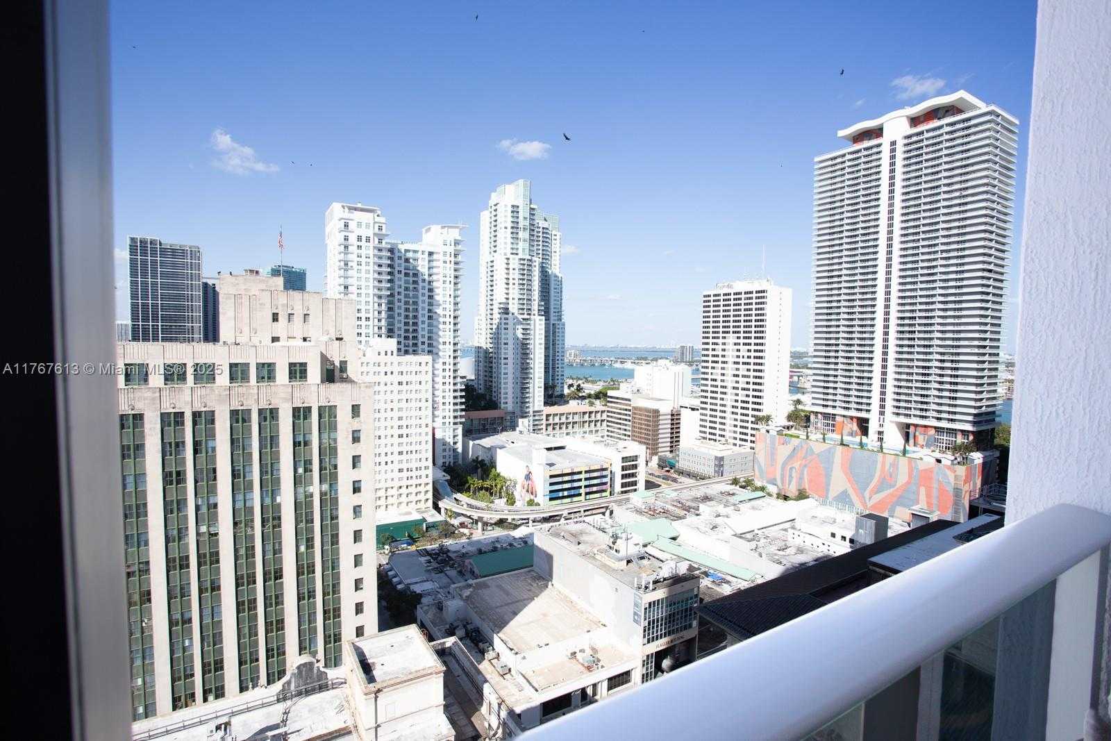 Small Image of 151 SOUTH EAST 1ST ST #2204, Miami Number 22