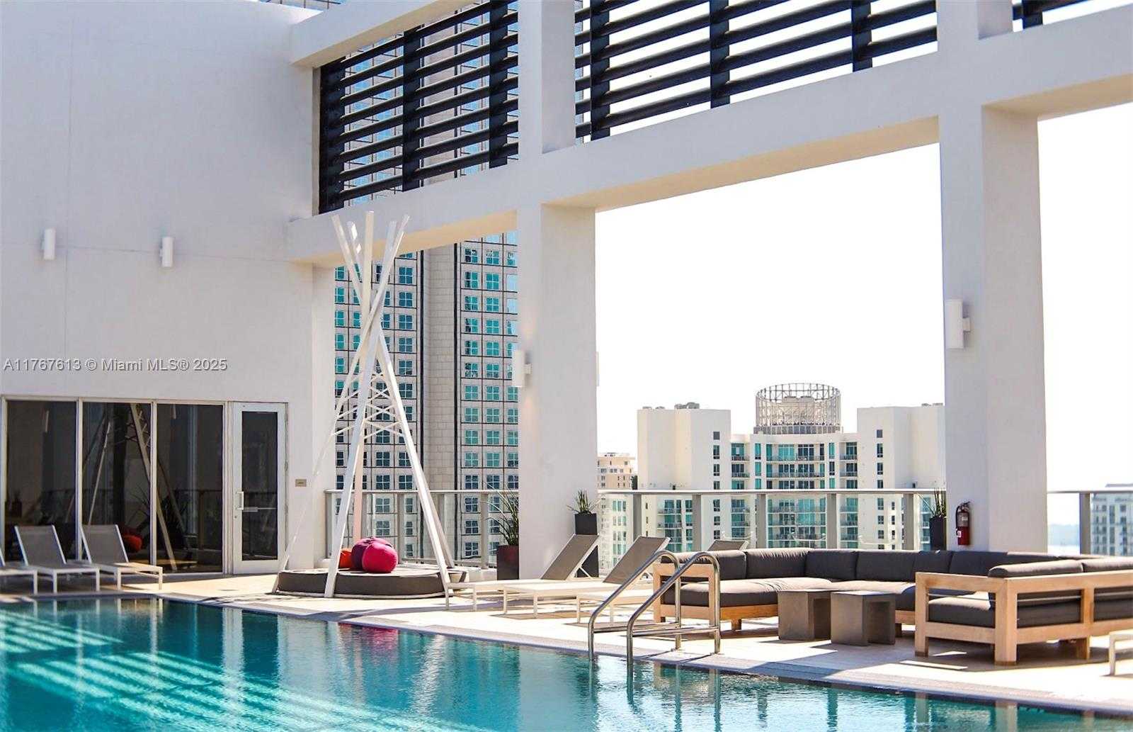 Small Image of 151 SOUTH EAST 1ST ST #2204, Miami Number 29
