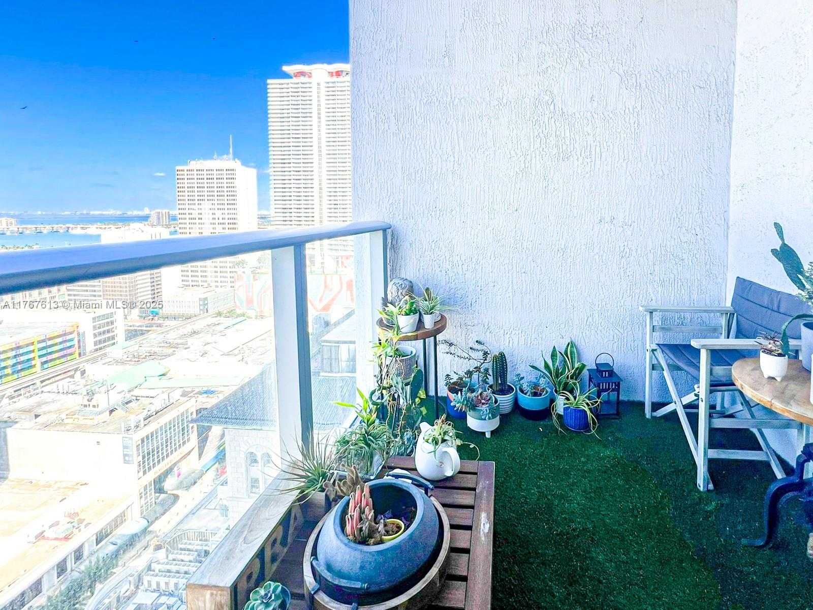 Small Image of 151 SOUTH EAST 1ST ST #2204, Miami Number 6