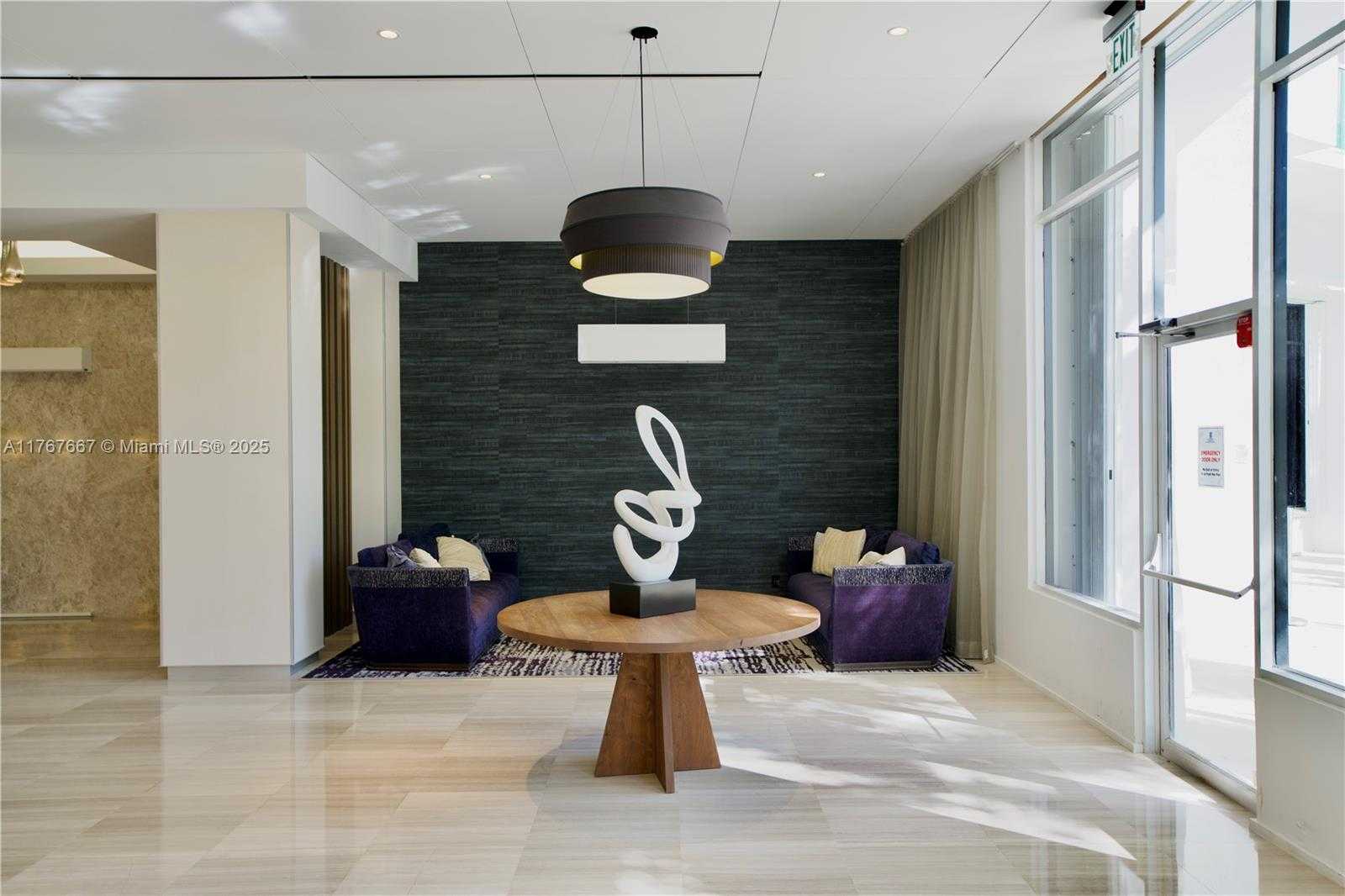 Small Image of 100 BAYVIEW DR #803, Sunny Isles Beach Number 24