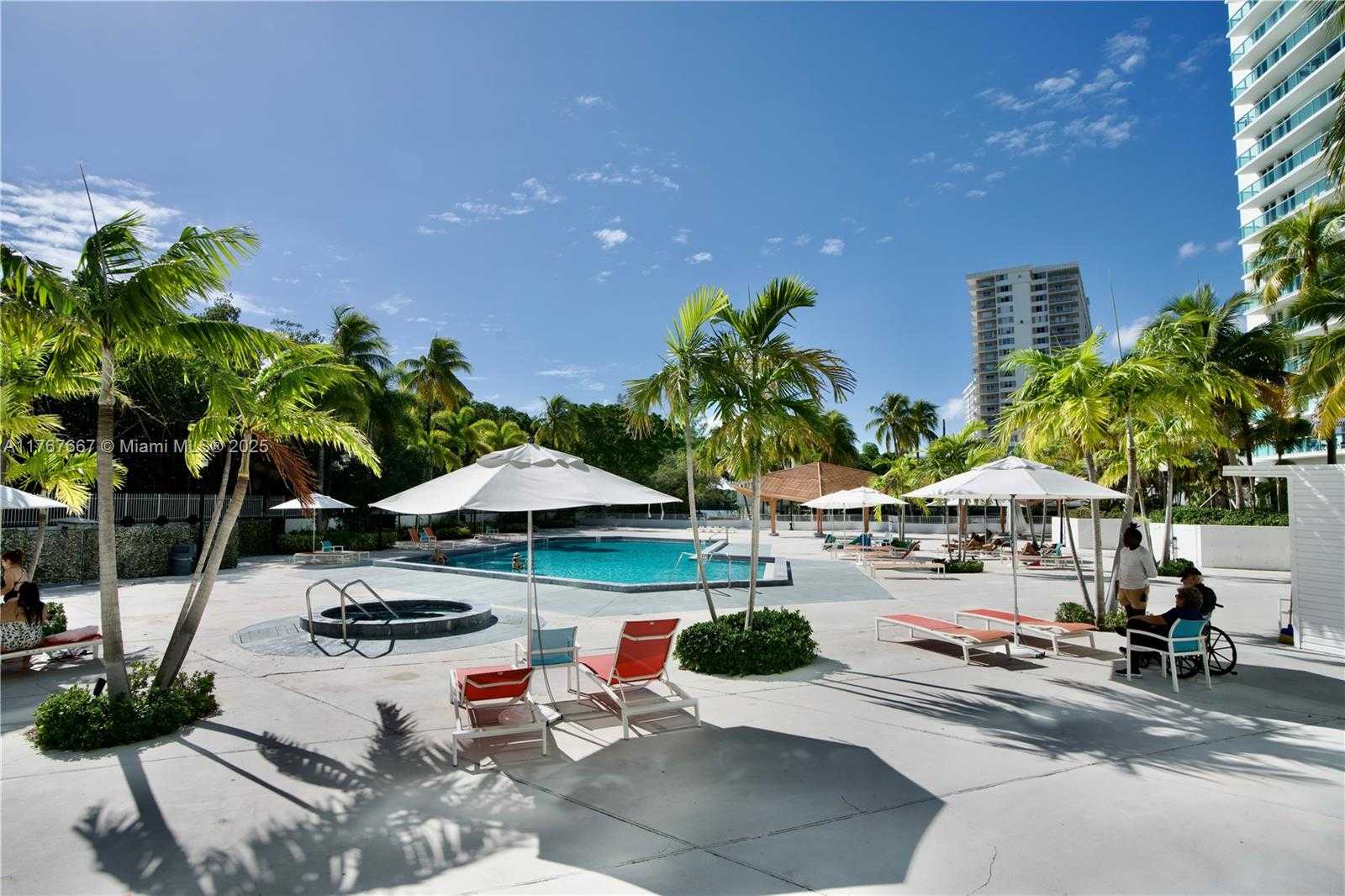 Small Image of 100 BAYVIEW DR #803, Sunny Isles Beach Number 26