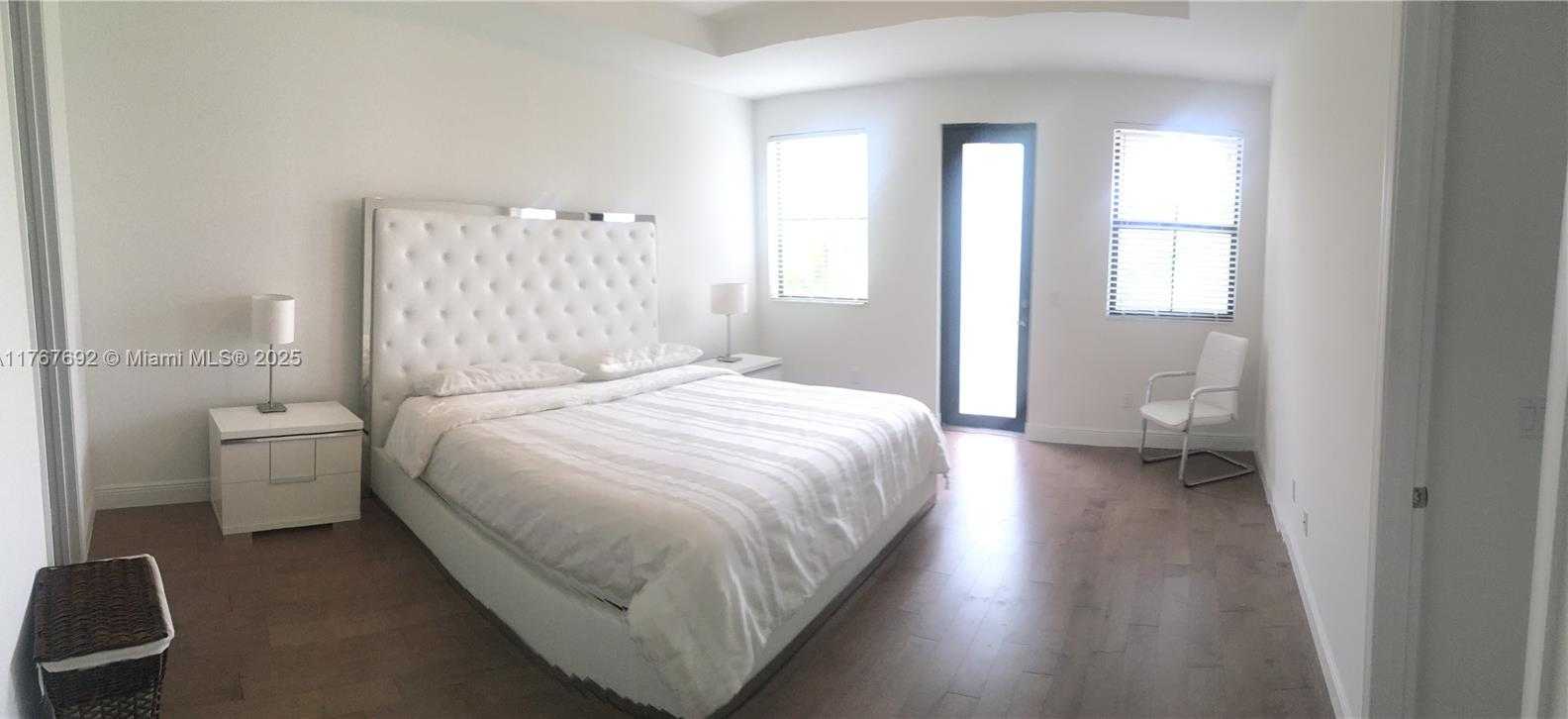 Small Image of 5189 NORTH WEST 85TH AVE #5189, Miami Number 15