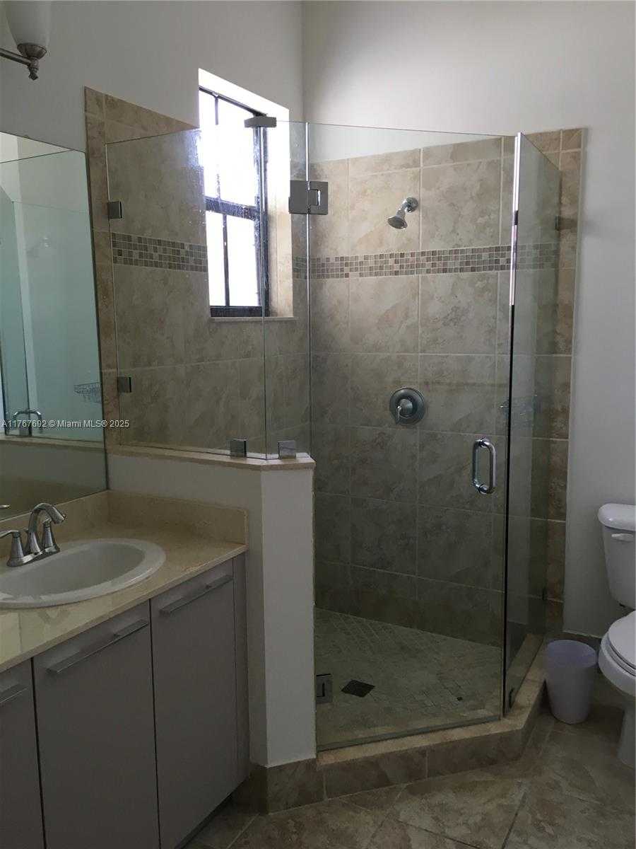 Small Image of 5189 NORTH WEST 85TH AVE #5189, Miami Number 18