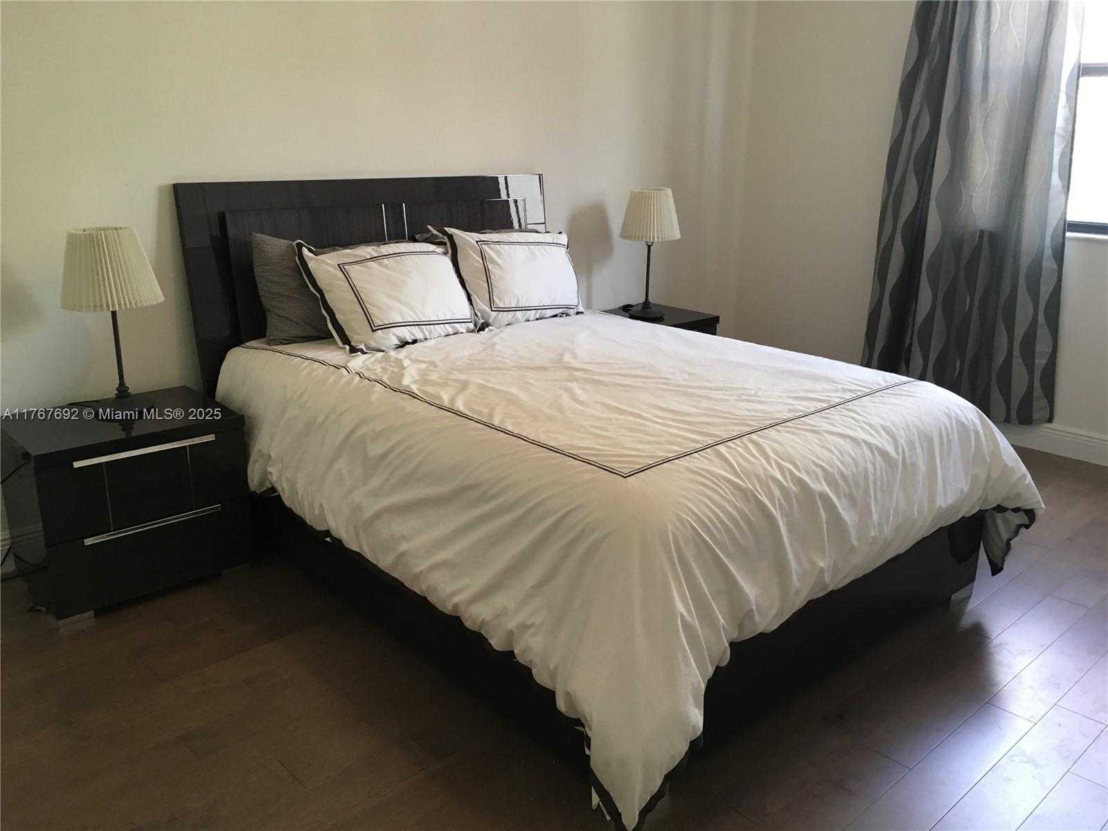 Small Image of 5189 NORTH WEST 85TH AVE #5189, Miami Number 26