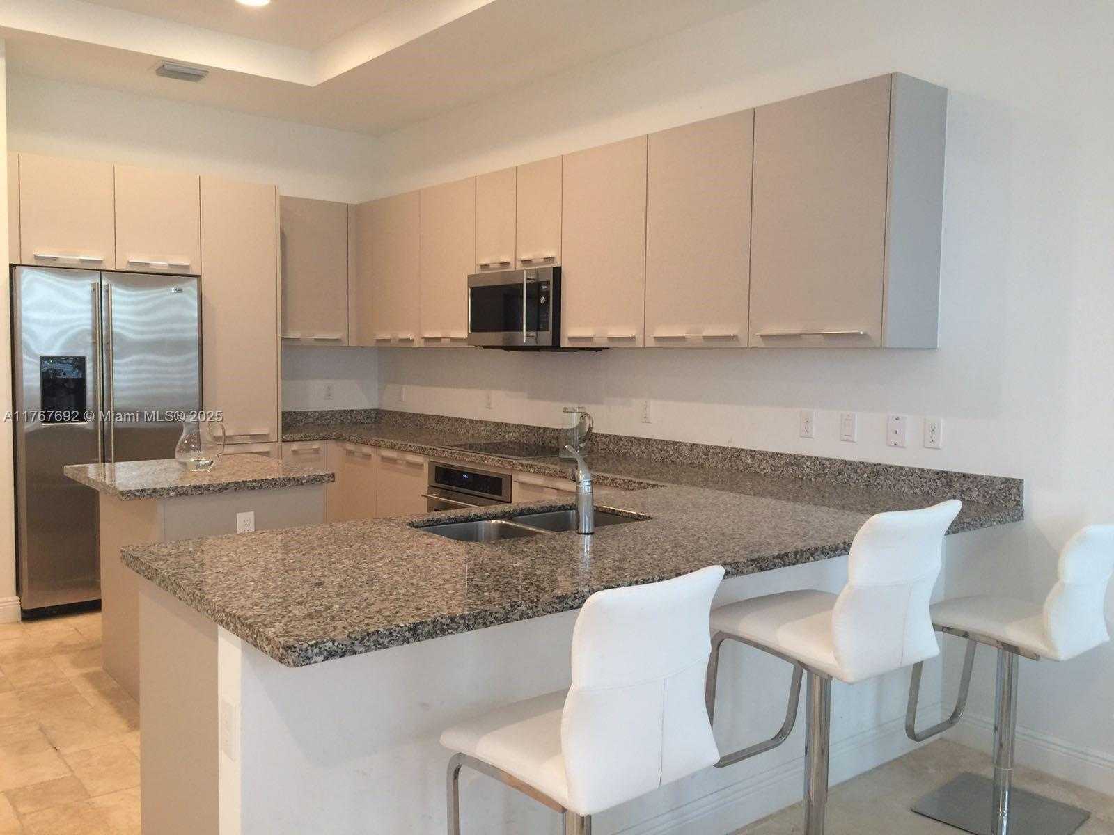 Small Image of 5189 NORTH WEST 85TH AVE #5189, Miami Number 3