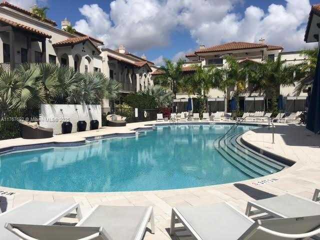 Small Image of 5189 NORTH WEST 85TH AVE #5189, Miami Number 33