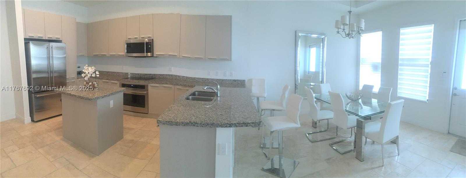 Small Image of 5189 NORTH WEST 85TH AVE #5189, Miami Number 4