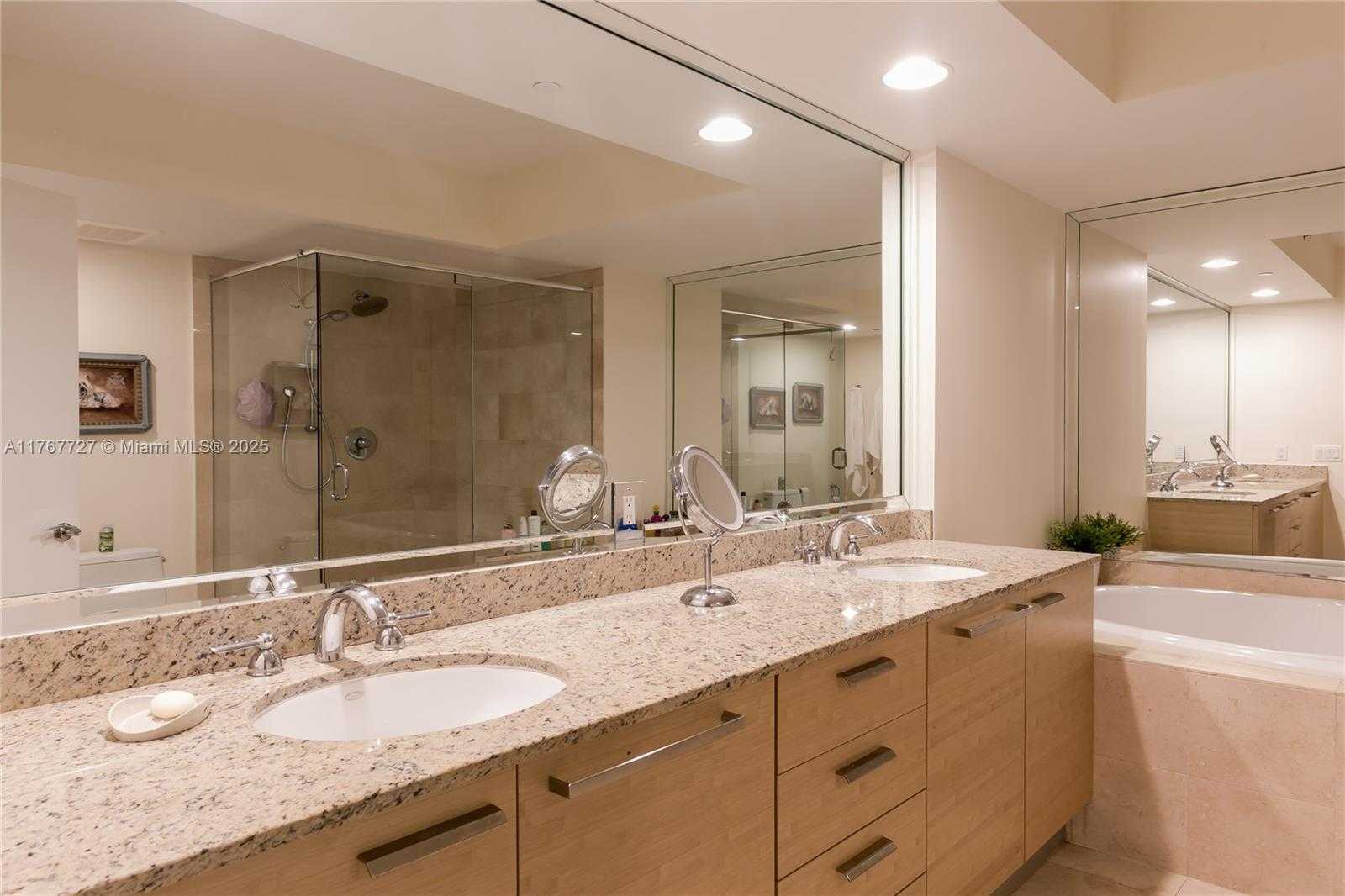 Small Image of 1830 SOUTH OCEAN DR #3906, Hallandale Beach Number 15