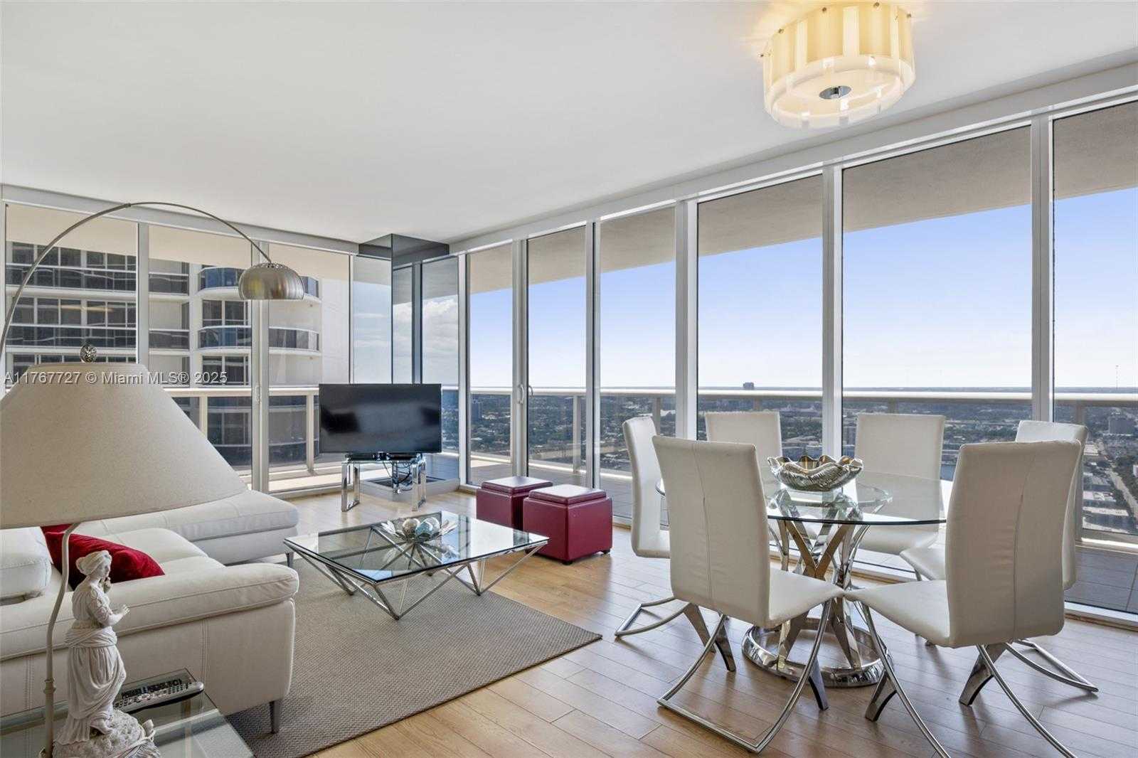 Small Image of 1830 SOUTH OCEAN DR #3906, Hallandale Beach Number 5