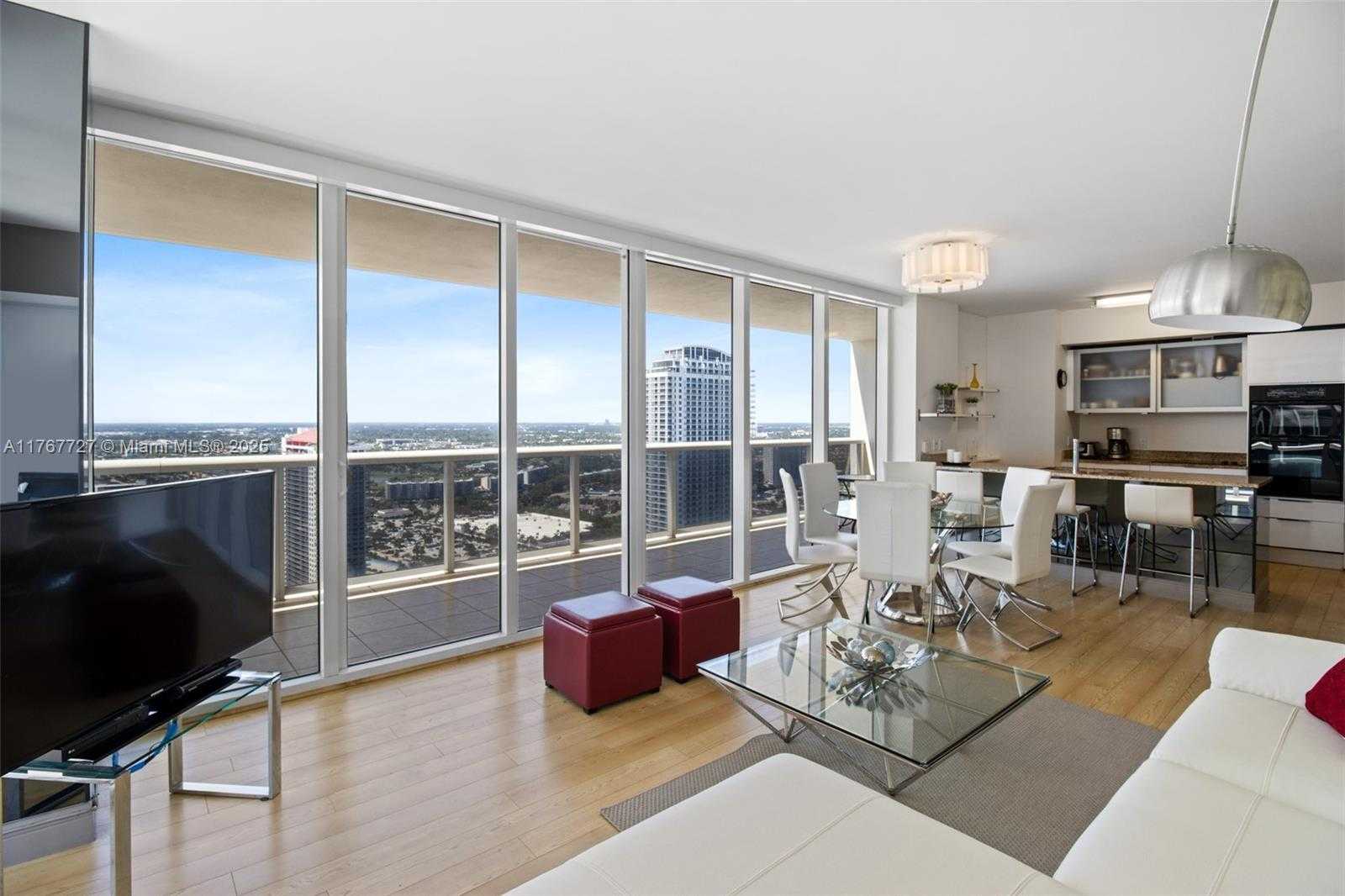 Small Image of 1830 SOUTH OCEAN DR #3906, Hallandale Beach Number 6
