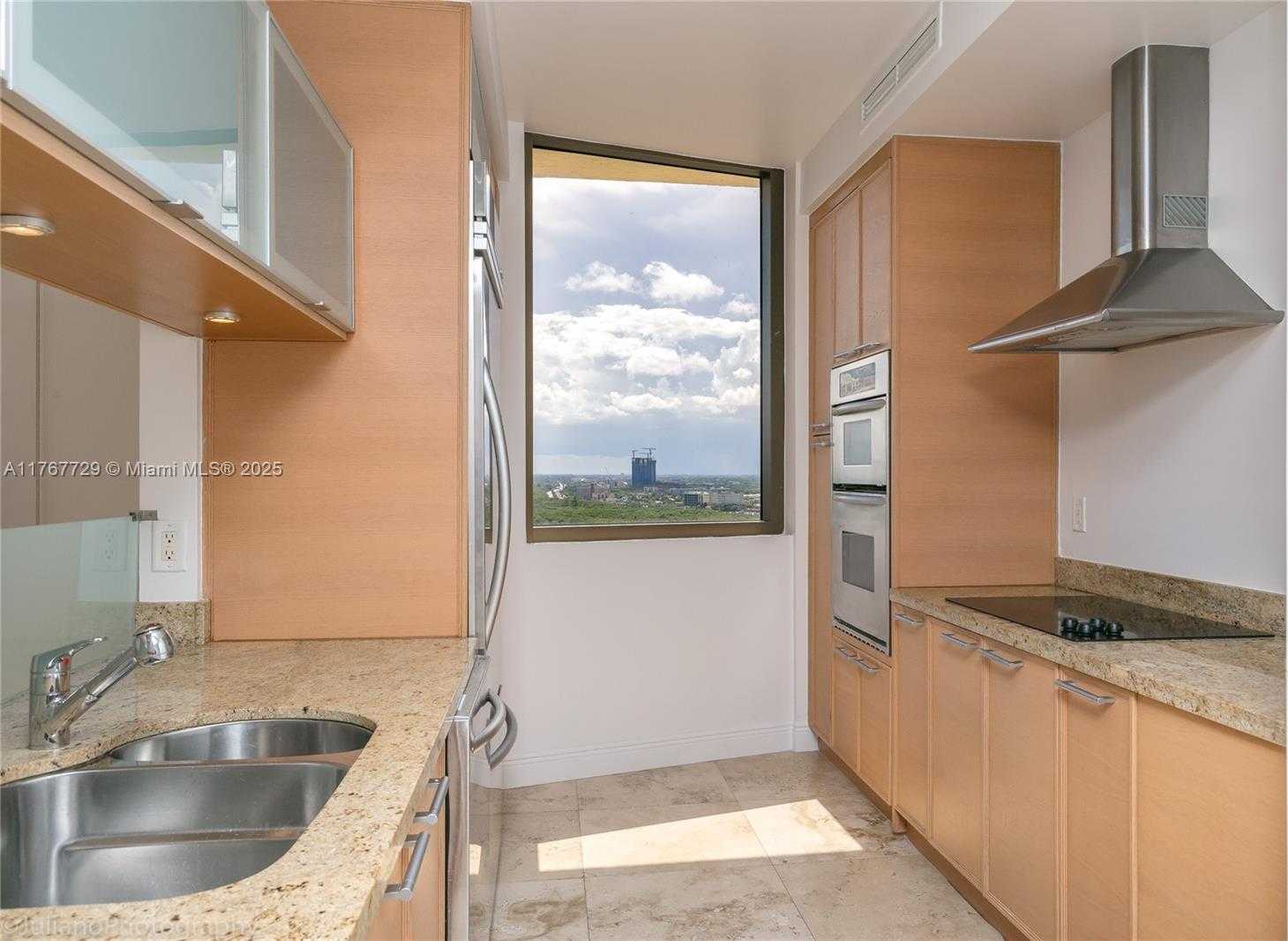Small Image of 16275 COLLINS AVE #2104, Sunny Isles Beach Number 3