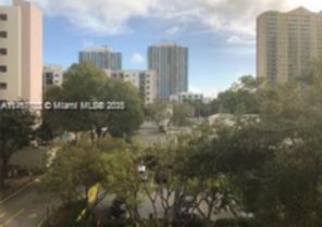Small Image of 17021 NORTH BAY RD #418, Sunny Isles Beach Number 6