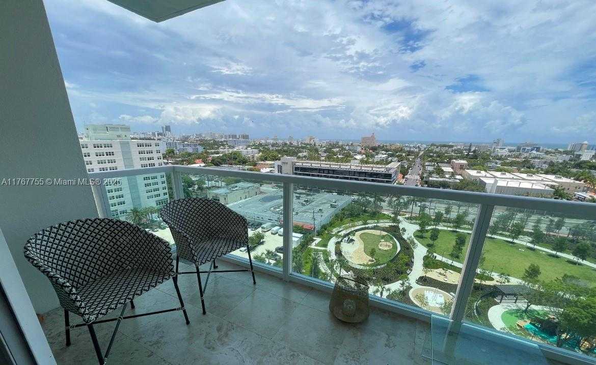 Small Image of 650 WEST AVE #1704, Miami Beach Number 3
