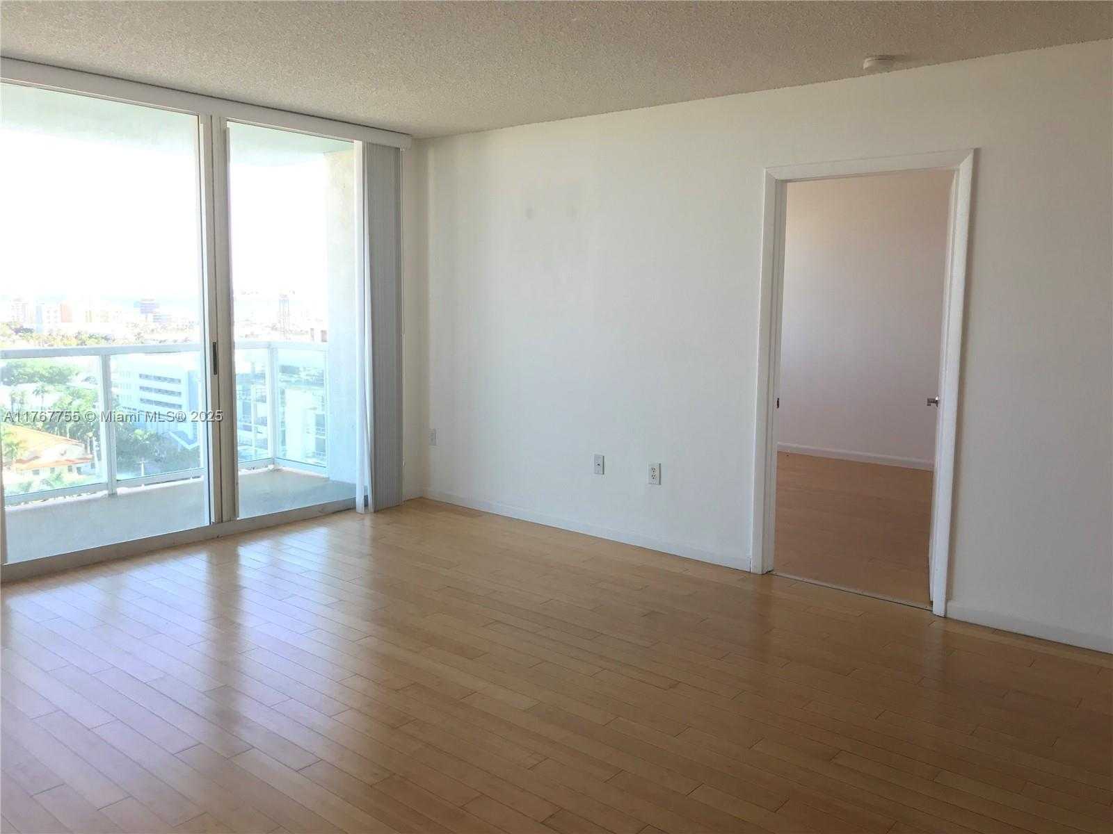 Small Image of 650 WEST AVE #1704, Miami Beach Number 6