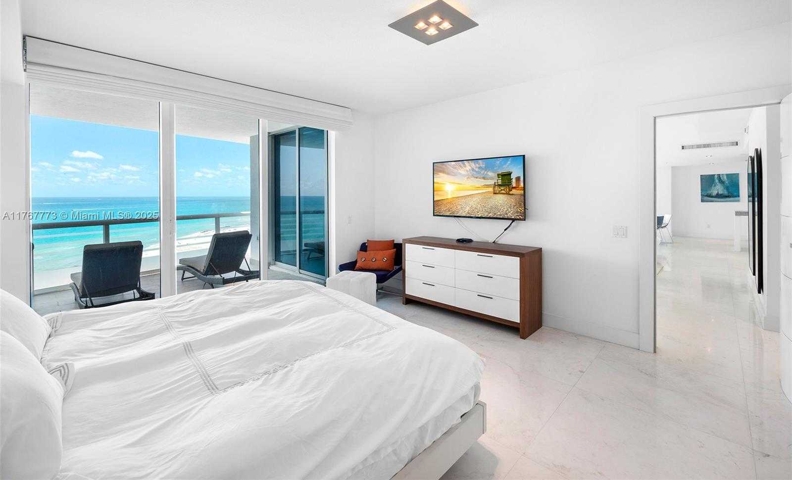 Small Image of 3801 SOUTH EAST COLLINS AVE #1703, Miami Beach Number 20