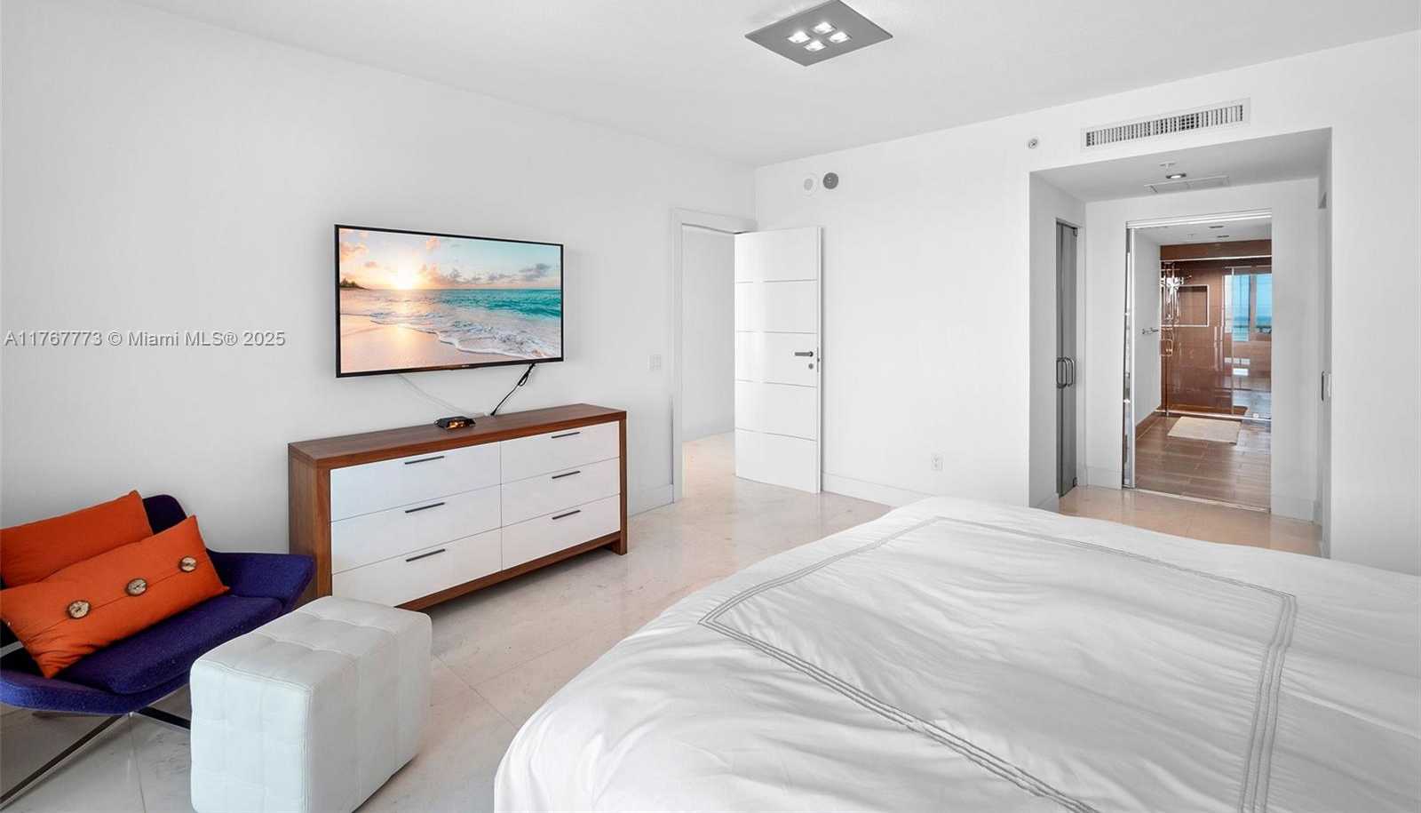 Small Image of 3801 SOUTH EAST COLLINS AVE #1703, Miami Beach Number 22