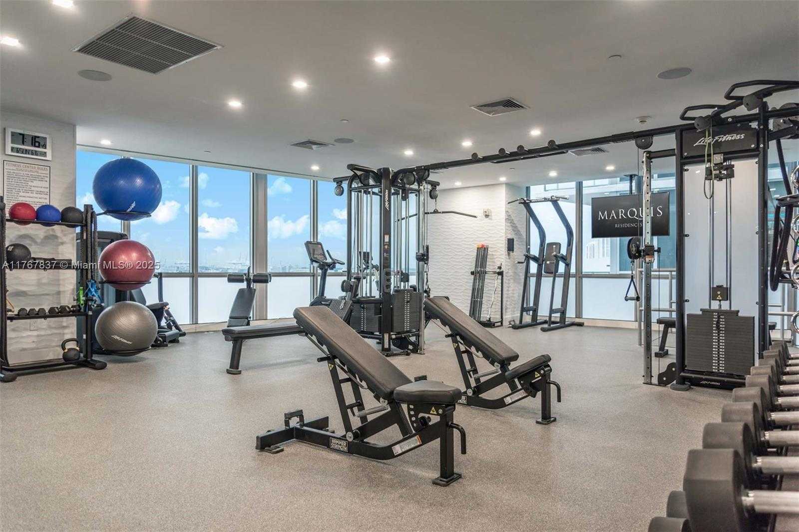 Small Image of 1100 EAST BISCAYNE BLVD #5702, Miami Number 30