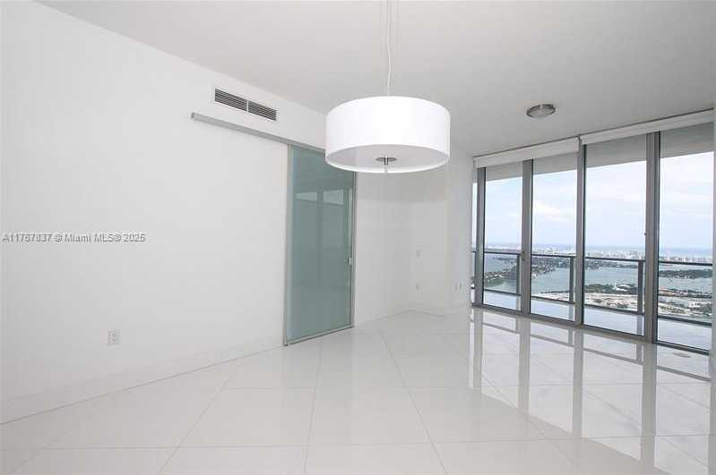 Small Image of 1100 EAST BISCAYNE BLVD #5702, Miami Number 8