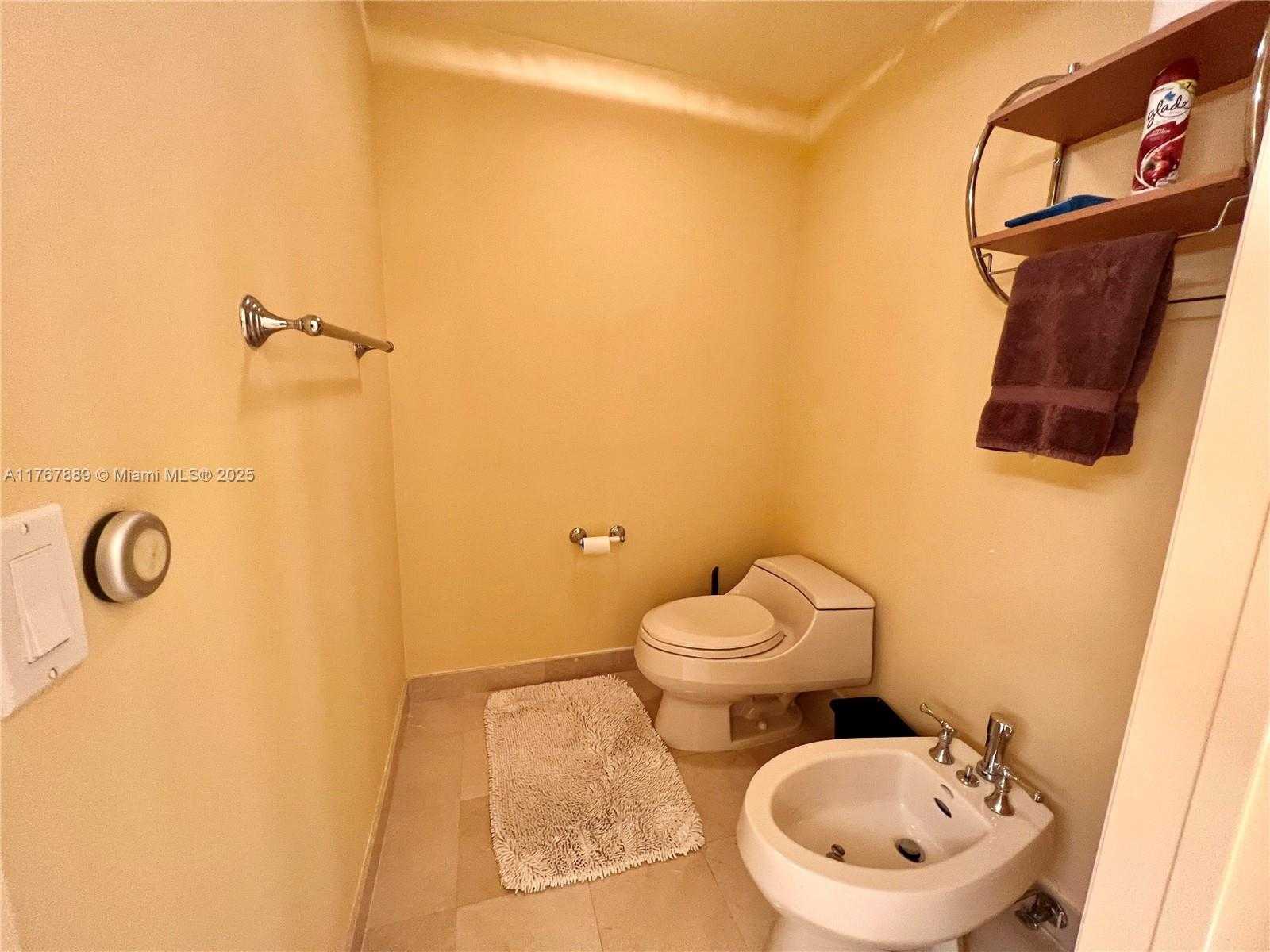Small Image of 6001 NORTH OCEAN DR #706, Hollywood Number 26