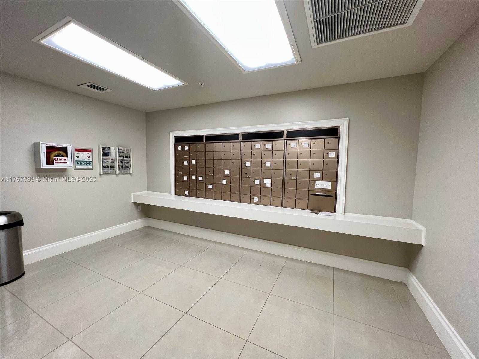 Small Image of 6001 NORTH OCEAN DR #706, Hollywood Number 49